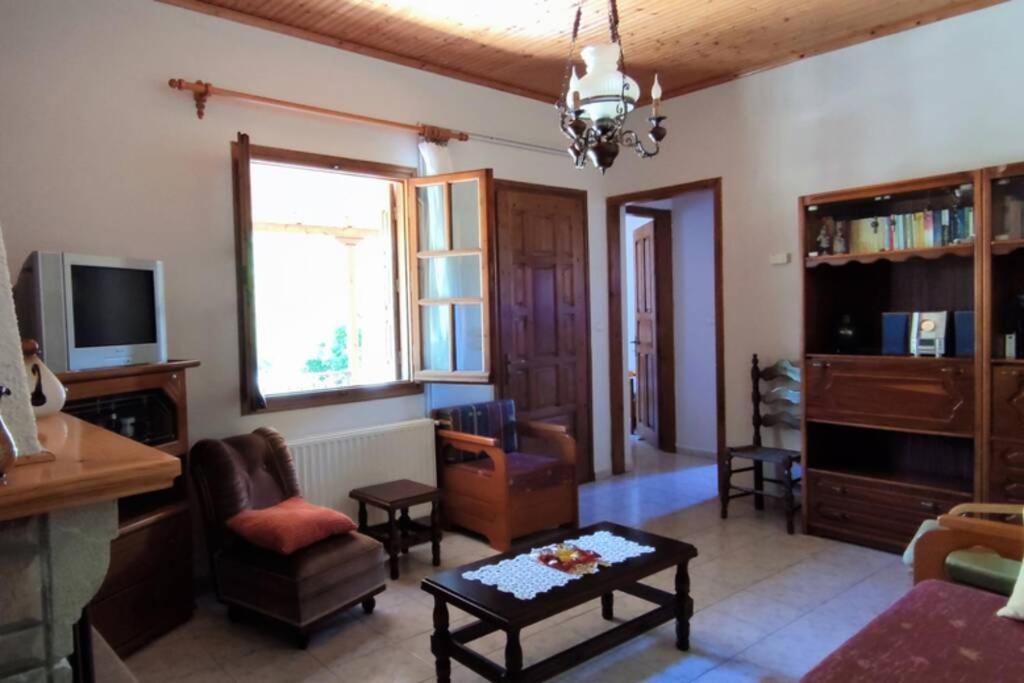 Feli'S Country House Argalasti Esterno foto